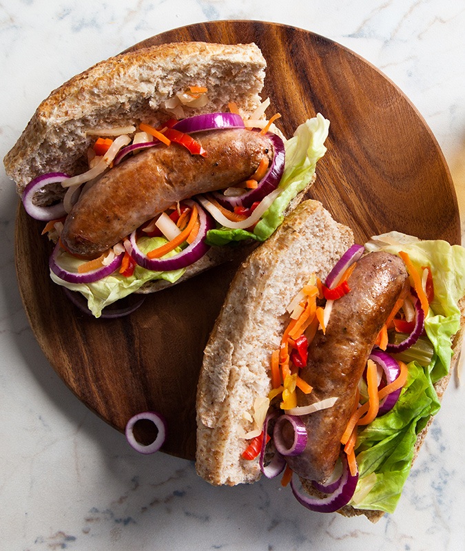 Example of serving a sandwich with fried sausages, photo by Gourmet Food Store